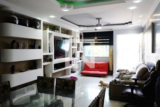 Sala de casa de condomínio à venda com 3 quartos, 240m² em Freguesia (jacarepaguá), Rio de Janeiro