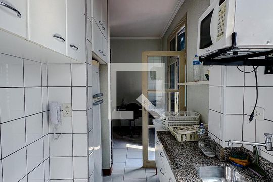 Cozinha de apartamento à venda com 1 quarto, 39m² em Liberdade, São Paulo
