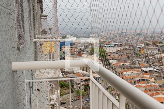 Sacada de apartamento para alugar com 2 quartos, 50m² em Bussocaba, Osasco
