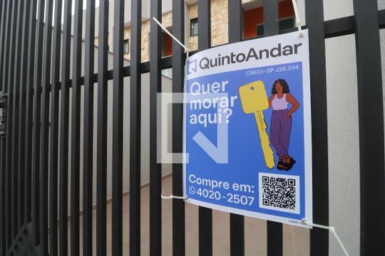Fachada de casa à venda com 2 quartos, 75m² em Vila Antonieta, São Paulo