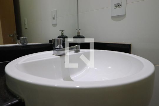 Banheiro da Suíte de kitnet/studio para alugar com 1 quarto, 34m² em Jardim Sao Luiz, Ribeirão Preto