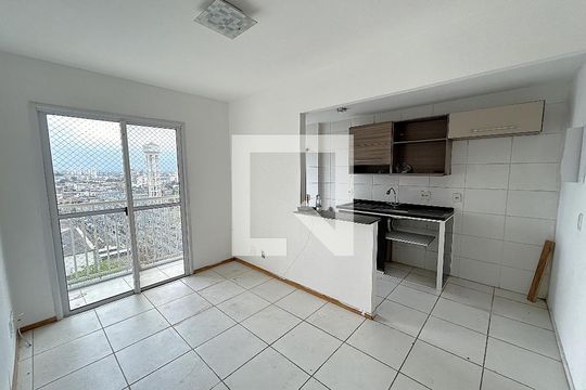 Sala de apartamento para alugar com 2 quartos, 55m² em Cascadura, Rio de Janeiro