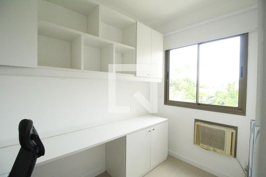 Quarto 1 de apartamento à venda com 3 quartos, 76m² em Jacarepaguá, Rio de Janeiro