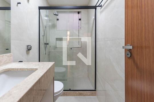 Banheiro Suíte de apartamento para alugar com 2 quartos, 74m² em Tijuca, Rio de Janeiro