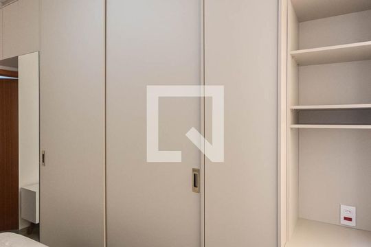 Suíte de apartamento para alugar com 2 quartos, 74m² em Tijuca, Rio de Janeiro