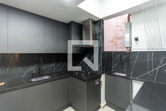 Cozinha e Área de Serviço de apartamento para alugar com 2 quartos, 74m² em Tijuca, Rio de Janeiro