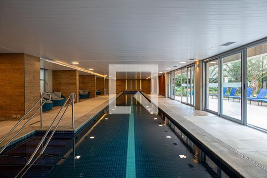Área comum - Piscina coberta de apartamento à venda com 3 quartos, 73m² em Consolação, São Paulo