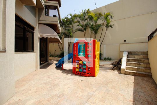 Área comum - Playground de apartamento à venda com 4 quartos, 129m² em Pinheiros, São Paulo