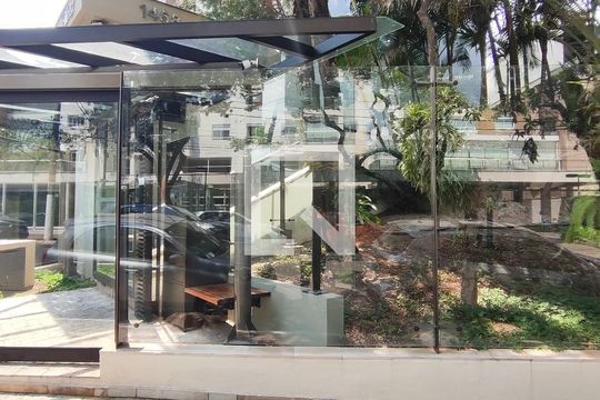 Fachada de apartamento à venda com 4 quartos, 129m² em Pinheiros, São Paulo
