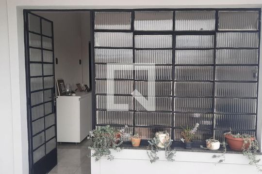 Área Externa de casa à venda com 2 quartos, 85m² em Dom Silverio, Belo Horizonte