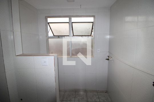 Área de Serviço de apartamento para alugar com 2 quartos, 48m² em Jardim Tiro Ao Pombo, São Paulo