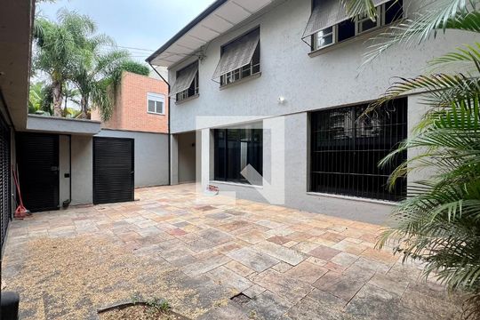 Garagem de casa à venda com 4 quartos, 650m² em Jardim Paulista, São Paulo