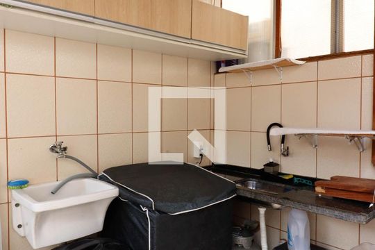 Área de Serviço de casa de condomínio à venda com 2 quartos, 73m² em Vila Paranaguá, São Paulo