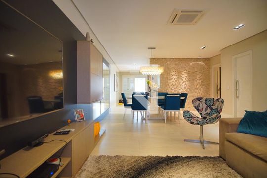 Casa à venda com 3 quartos, 270m² em Jardim Floresta, Porto Alegre