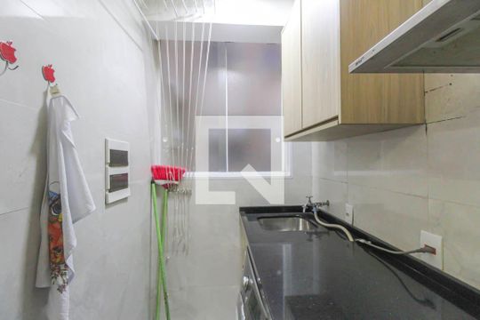 Área de Serviço de apartamento para alugar com 2 quartos, 45m² em Jardim Santa Terezinha (zona Leste), São Paulo