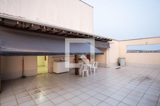 Área comum - Churrasqueira de apartamento para alugar com 2 quartos, 58m² em Areão, Taubaté