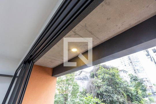 varanda de apartamento para alugar com 1 quarto, 26m² em Perdizes, São Paulo