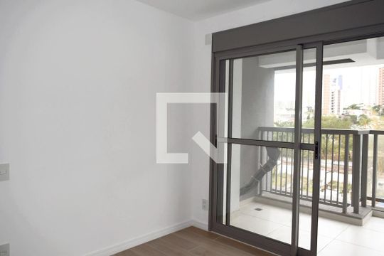 Quarto de apartamento à venda com 1 quarto, 50m² em Jardim Vera Cruz, São Paulo