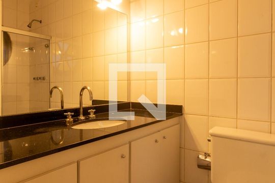 Banheiro da Suíte 2 de casa para alugar com 4 quartos, 280m² em Horizontal Park, Cotia