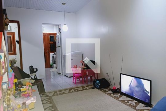 Casa à venda com 2 quartos, 45m² em Hípica, Porto Alegre