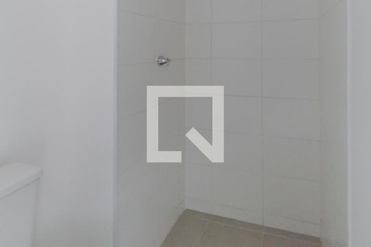 Banheiro de apartamento à venda com 1 quarto, 33m² em Vila Mariana, São Paulo