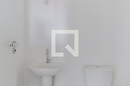 Banheiro de apartamento à venda com 1 quarto, 33m² em Vila Mariana, São Paulo