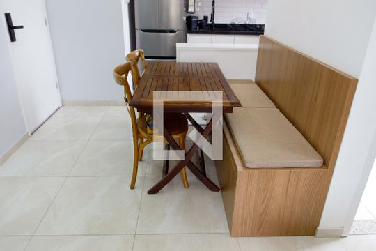 sala de apartamento à venda com 2 quartos, 47m² em Piratininga, Osasco