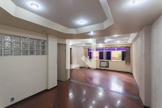 Casa à venda com 4 quartos, 340m² em Tijuca, Rio de Janeiro