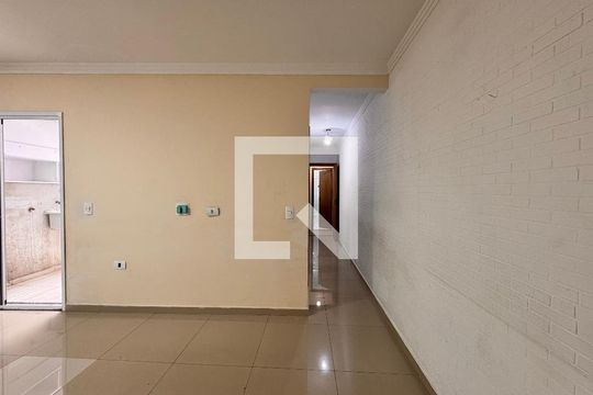 Sala de apartamento à venda com 2 quartos, 58m² em Vila Aquilino, Santo André
