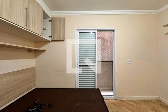 Suite de apartamento à venda com 2 quartos, 58m² em Vila Aquilino, Santo André