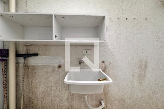 Lavanderia de apartamento à venda com 2 quartos, 58m² em Vila Aquilino, Santo André