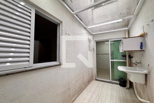 Lavanderia de apartamento à venda com 2 quartos, 58m² em Vila Aquilino, Santo André