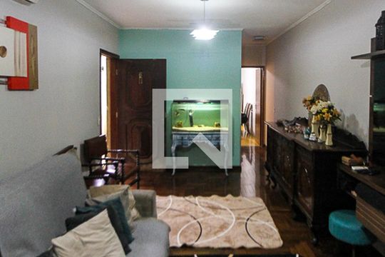 Sala de casa à venda com 3 quartos, 200m² em Chácara Mafalda, São Paulo
