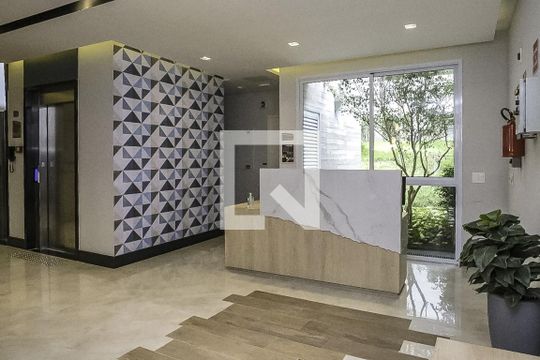 Área comum de kitnet/studio para alugar com 1 quarto, 24m² em Indianópolis, São Paulo
