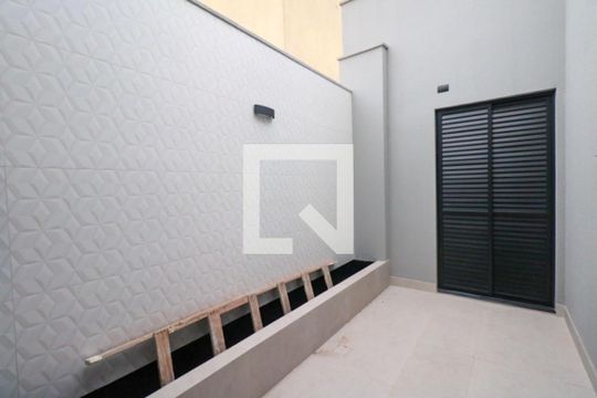 Varanda Suíte 1 e 2 de casa à venda com 3 quartos, 174m² em Santo Antônio, São Caetano do Sul