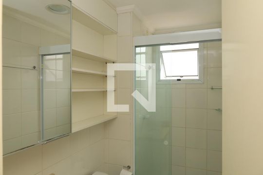 Banheiro de apartamento à venda com 2 quartos, 58m² em Parada Xv de Novembro, São Paulo