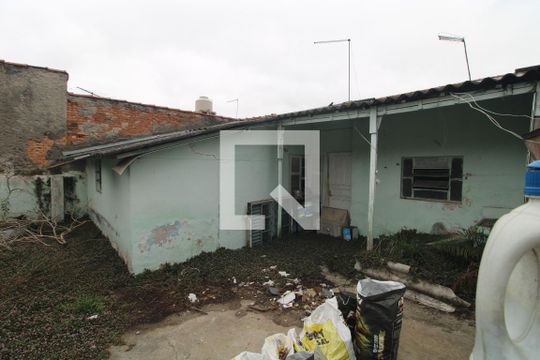 Fundos da casa 2 de casa à venda com 1 quarto, 300m² em Vila Arriete, São Paulo