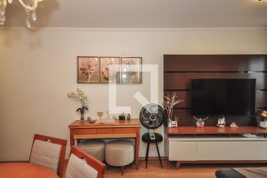 Sala de apartamento à venda com 3 quartos, 75m² em Vila Morumbi, São Paulo