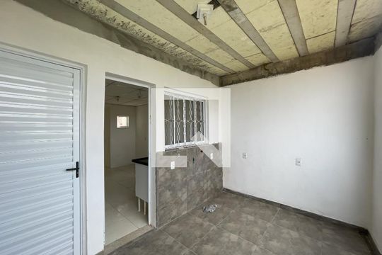 Varanda de casa para alugar com 1 quarto, 72m² em Vila Araguaia, São Paulo