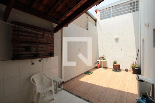Area de Serviço de casa à venda com 3 quartos, 200m² em Planalto, Belo Horizonte