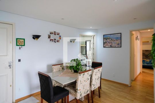Sala de apartamento para alugar com 3 quartos, 89m² em Rudge Ramos, São Bernardo do Campo