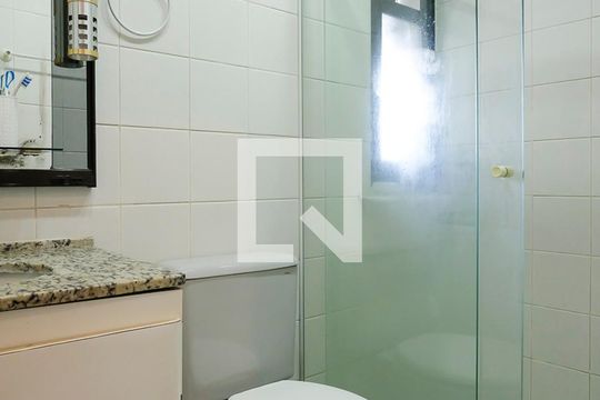 Banheiro de apartamento para alugar com 3 quartos, 89m² em Rudge Ramos, São Bernardo do Campo