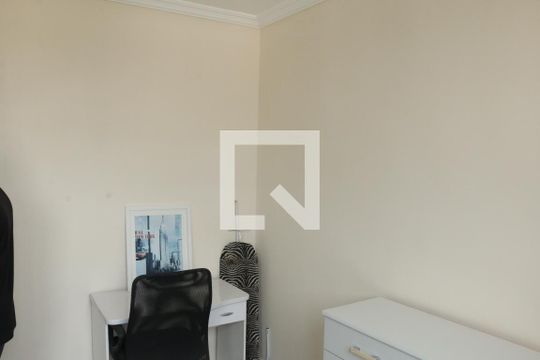 Quarto 2 de apartamento para alugar com 2 quartos, 55m² em Comendador Soares, Nova Iguaçu