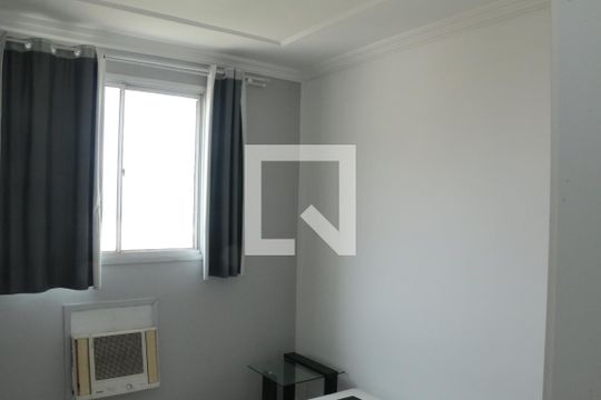 Quarto 1 de apartamento para alugar com 2 quartos, 55m² em Comendador Soares, Nova Iguaçu
