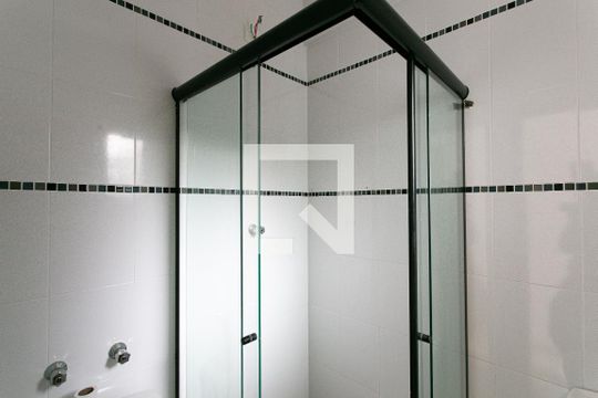 Banheiro de apartamento para alugar com 2 quartos, 33m² em Penha de França, São Paulo