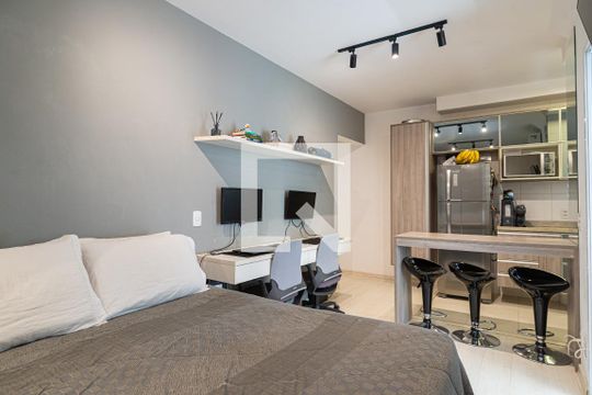 Sala/Quarto de kitnet/studio para alugar com 1 quarto, 35m² em Bela Vista, São Paulo