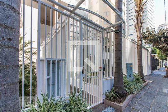 Fachada de kitnet/studio para alugar com 1 quarto, 35m² em Bela Vista, São Paulo