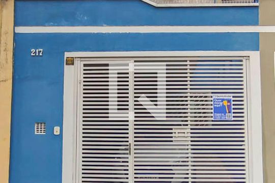 Fachada de casa à venda com 2 quartos, 90m² em Vila Celeste, São Paulo