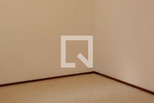 Casa à venda com 3 quartos, 89m² em Cambuci, São Paulo