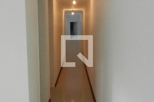 Casa à venda com 3 quartos, 89m² em Cambuci, São Paulo